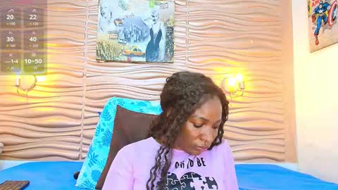 Mariana online show from October 4, 2025, 8:29 pm