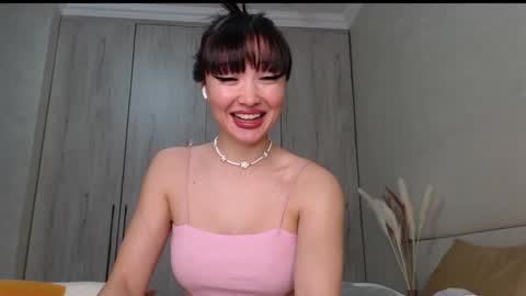 Mia Rie online show from June 8, 2026, 4:24 am