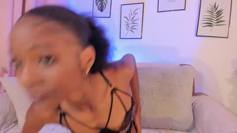 Snapshot of mia_rissi chatting on November 25, 2025, 3:01 pm Mia online show from November 25, 2025, 3:01 pm