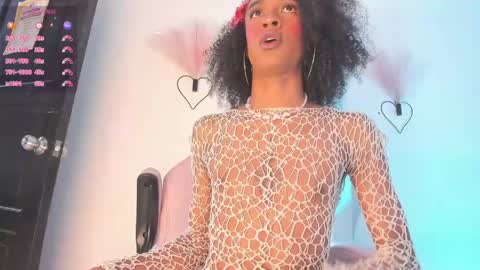 Snapshot of mia_royal chatting on May 29, 2026, 11:08 am mia_royal online show from May 29, 2026, 11:08 am