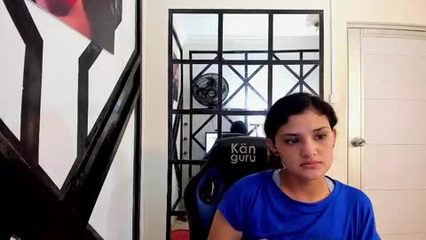 Snapshot of mia_rq chatting on October 9, 2025, 7:01 pm MIA online show from October 9, 2025, 7:01 pm