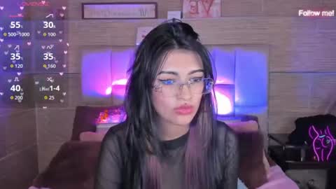 Mia online show from August 3, 2026, 9:04 am