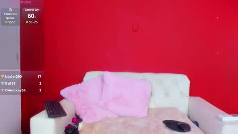 Snapshot of mia_sophiia chatting on March 9, 2025, 7:12 am Mia sophiia online show from March 9, 2025, 7:12 am