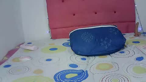 MIA suarez4 online show from July 16, 2026, 1:00 am