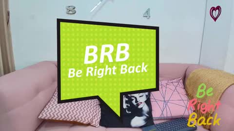 Mia online show from March 6, 2025, 11:20 pm