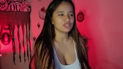 mia_sweetdc online show from October 11, 2025, 7:01 pm