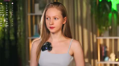 Mia online show from March 6, 2026, 3:08 pm