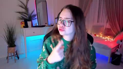 VixenMia online show from February 10, 2025, 3:24 am