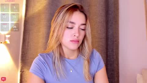 Snapshot of mia_white11 chatting on October 9, 2025, 12:47 pm Mia White online show from October 9, 2025, 12:47 pm