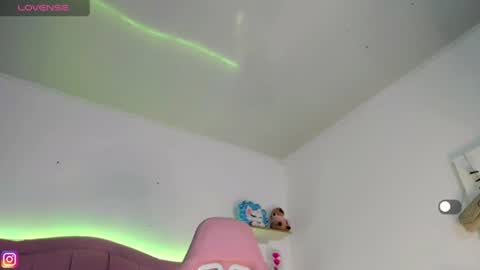 Snapshot of miaa_foxx_ chatting on June 20, 2026, 9:06 pm Mia online show from June 20, 2026, 9:06 pm