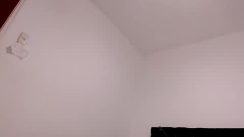 Jessika online show from April 5, 2026, 2:58 pm