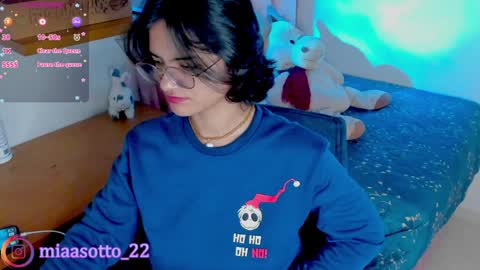 Snapshot of miaa_sotto chatting on January 8, 2025, 3:51 am Maria Fernanda online show from January 8, 2025, 3:51 am