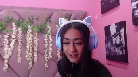 Miaa online show from February 19, 2025, 3:28 am