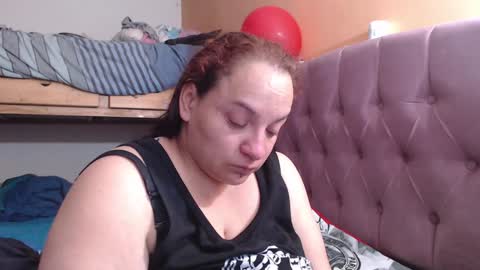 Snapshot of miaabrownn chatting on December 17, 2024, 7:37 pm MIA online show from December 17, 2024, 7:37 pm