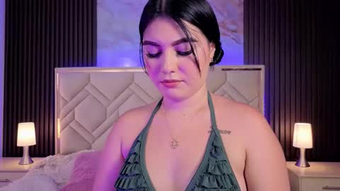 Miaa Farrel online show from February 21, 2026, 5:58 pm