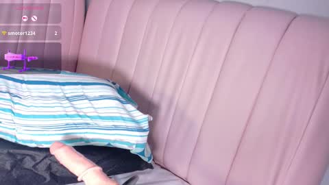 miaaffox online show from February 27, 2026, 9:59 pm