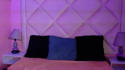 Alexandra online show from November 21, 2025, 1:43 pm