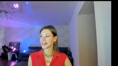 Mia online show from July 20, 2026, 4:16 am