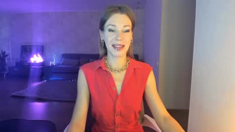 Mia online show from July 27, 2026, 4:19 am