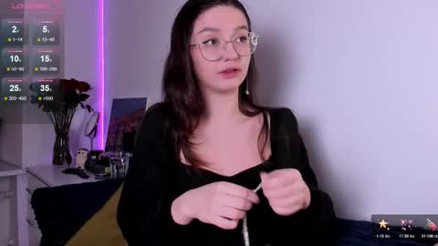 mia online show from February 16, 2026, 7:21 pm