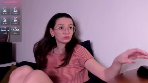 mia online show from March 12, 2026, 9:10 pm