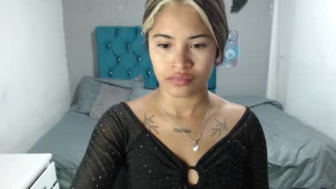 miacumgirl online show from March 18, 2026, 12:19 pm