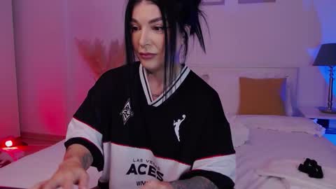 miacute4u online show from March 19, 2026, 7:18 pm