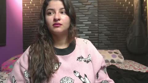 Snapshot of miadimota chatting on November 4, 2025, 4:00 am Mia online show from November 4, 2025, 4:00 am