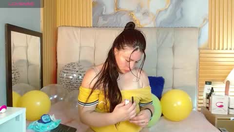 miadoll303av online show from October 16, 2025, 1:23 pm