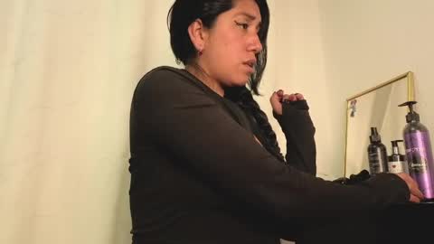 Snapshot of miafix chatting on April 21, 2026, 2:51 am Mia Carter Schedule 800 - 1430 gtm-5 online show from April 21, 2026, 2:51 am