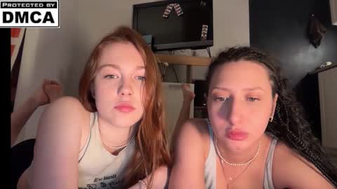 Mia online show from February 9, 2026, 8:24 pm