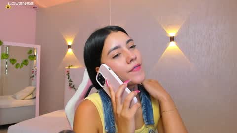 Mia Gomez online show from January 29, 2025, 6:39 pm