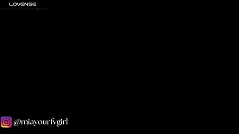 Mia Gomez online show from October 14, 2025, 1:01 pm