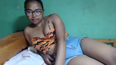 Snapshot of miagracyh88 chatting on October 5, 2025, 5:50 am miagracyh88 online show from October 5, 2025, 5:50 am