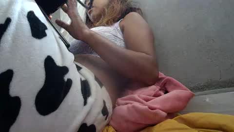 miah_land online show from February 17, 2026, 8:11 am