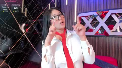 MIAH PALACIO online show from May 29, 2026, 10:19 pm