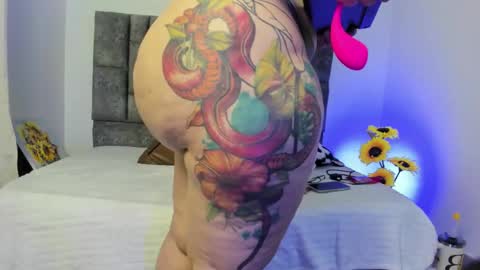 Snapshot of miah_storm chatting on October 23, 2025, 5:29 am miah new independent model acount online show from October 23, 2025, 5:29 am