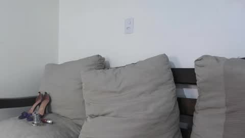 Ms Mia  Owner Of  Your Mind online show from October 1, 2025, 10:38 pm