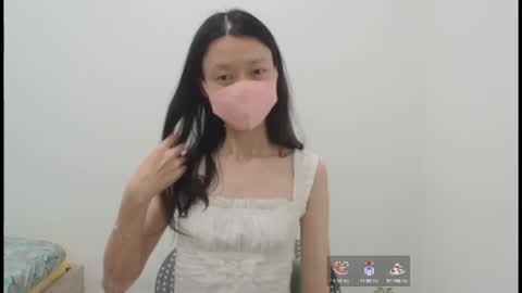 miahchan68 online show from October 12, 2025, 5:45 pm