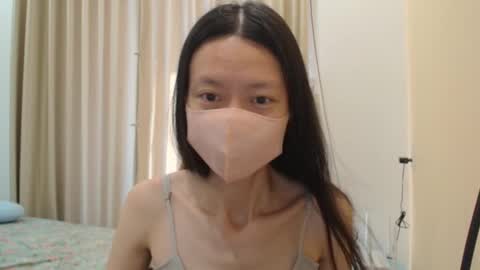 miahchan68 online show from March 10, 2026, 1:32 am