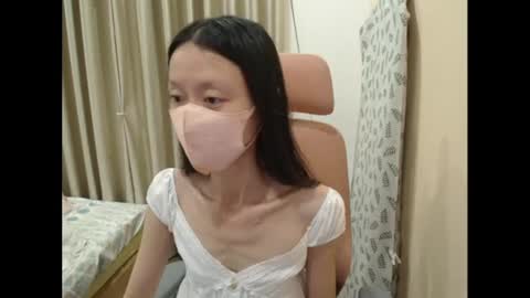 miahchan68 online show from July 13, 2026, 1:03 pm