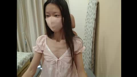 miahchan68 online show from July 18, 2026, 12:04 am