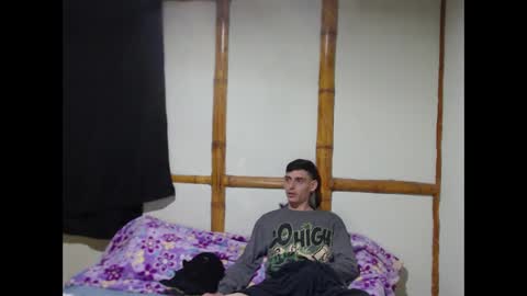 Mia  Sam online show from February 4, 2025, 10:02 pm