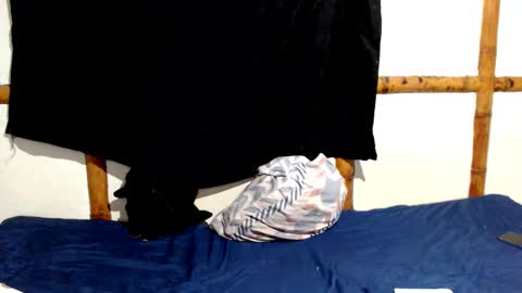 Mia  Sam online show from September 15, 2025, 3:28 am