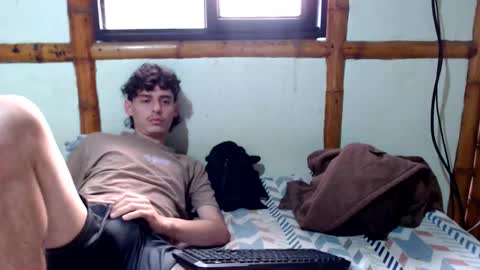 Mia  Sam online show from November 30, 2025, 3:38 pm