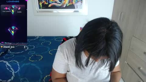 miajoseph_ online show from February 1, 2025, 3:52 am
