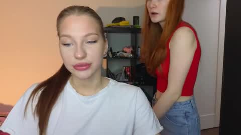 milanaaaa online show from February 20, 2025, 5:18 pm