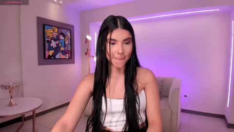 Snapshot of mialaurence_ chatting on October 12, 2025, 11:20 am Call me Mia online show from October 12, 2025, 11:20 am