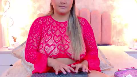 Mia online show from April 9, 2026, 4:34 am