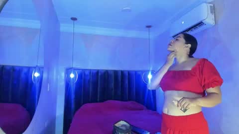 Mia 3 online show from February 22, 2026, 3:07 am